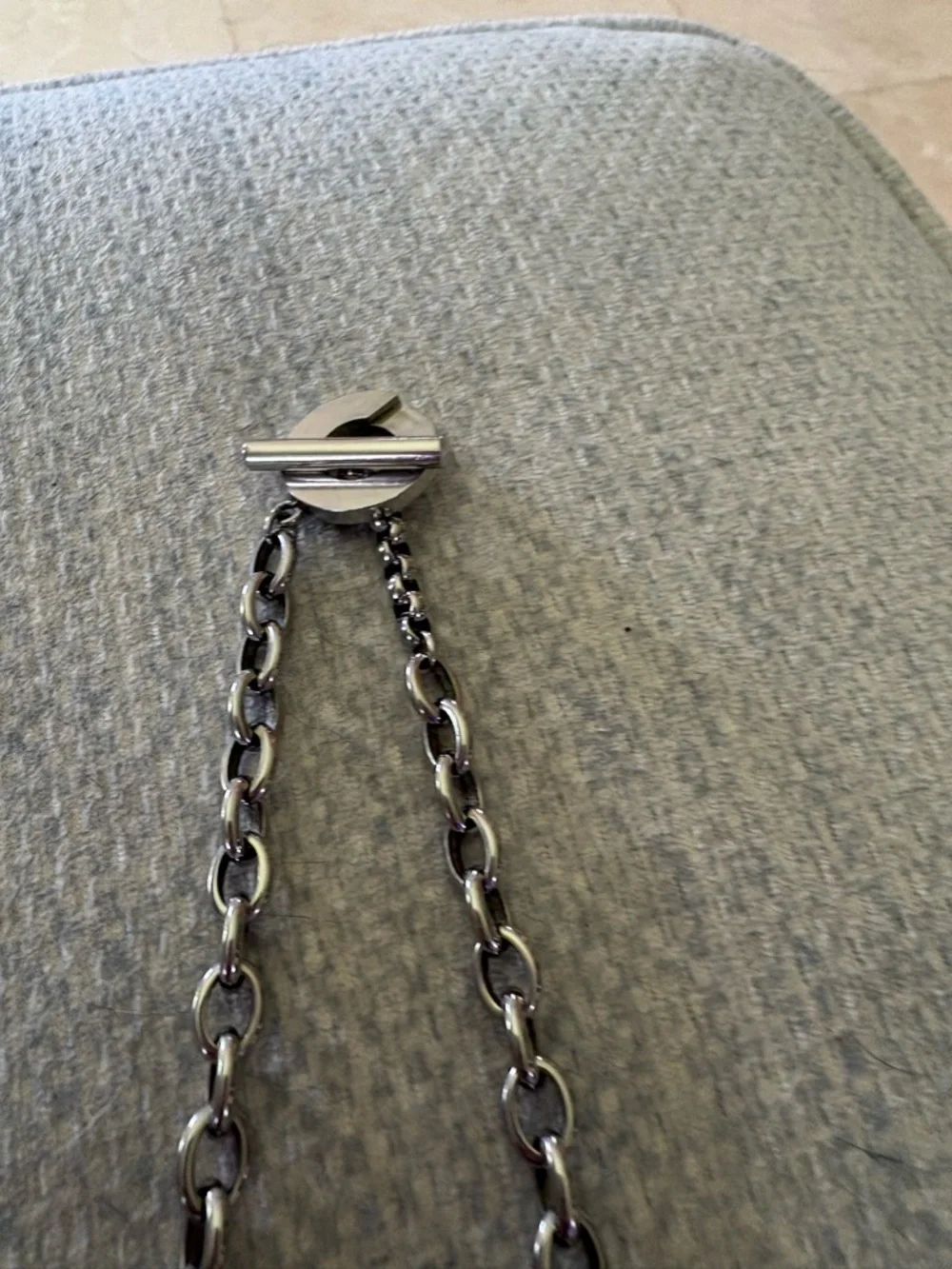 Dolce & Gabbana Silver-Tone D&G Toggle Chain Necklace - Picture 5 of 6